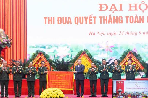 Tổng Bí thư Tô Lâm: Mỗi người lính là 'ngọn lửa tận hiến', mỗi đơn vị là 'pháo đài kỷ luật'