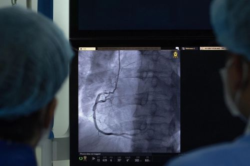 Căn bệnh 'hạ gục' giới trẻ Việt, 1/4 người trưởng thành đang mắc