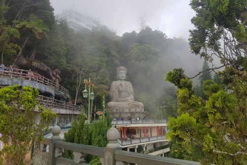 'Malaysia đẹp hơn Thái Lan 400 lần' nhưng ế khách