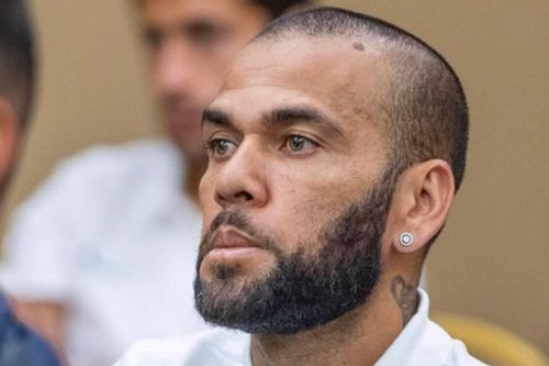Alves mất hàng chục triệu USD vì cáo buộc sai trái