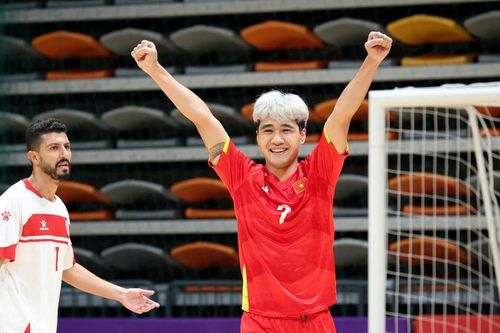 Thắng đại diện Tây Á để giành vé dự giải đấu lớn, đội bóng Việt Nam được AFC khen ngợi