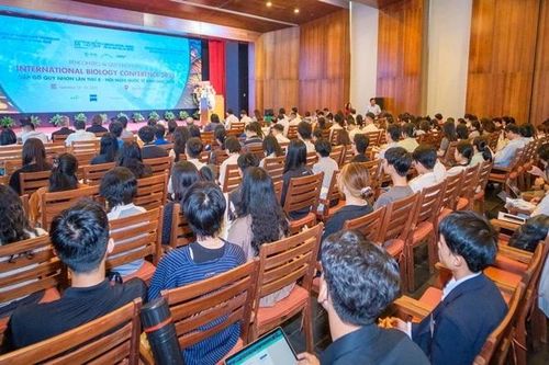 Hơn 160 đại biểu tham dự Hội nghị quốc tế sinh học 2025 tại Gia Lai
