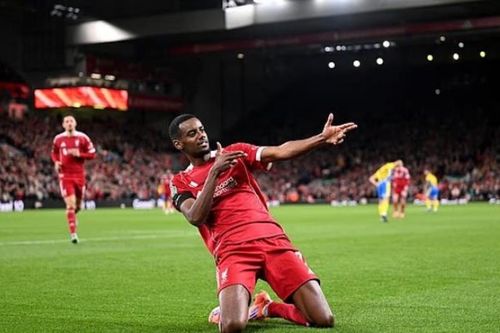 Alexander Isak khai nòng, khởi đầu hứa hẹn của bản hợp đồng 125 triệu bảng
