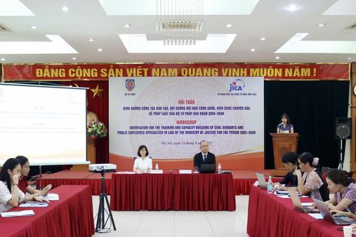 Định hướng phát triển đội ngũ công chức pháp luật chuyên sâu giai đoạn mới
