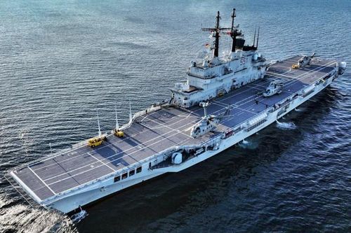 Tăng cường sức mạnh hải quân, Indonesia mua lại tàu sân bay cũ của Italia