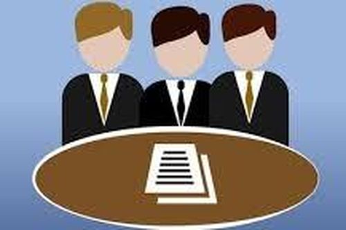 Quy định mới về thẩm quyền kỷ luật cán bộ nghỉ hưu bị xóa tư cách chức vụ