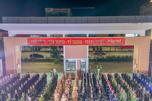 Công an Quảng Ninh ra mắt lực lượng QN14, 'cú đấm thép' với tội phạm đường phố