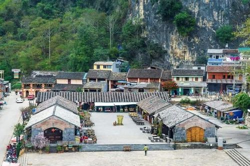 Phố cổ Đồng Văn - viên ngọc nằm giữa vùng di sản cao nguyên đá