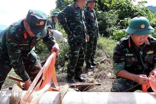 Phú Thọ: Hủy nổ thành công quả bom chùm CBU-87 được phát hiện tại sông Đà
