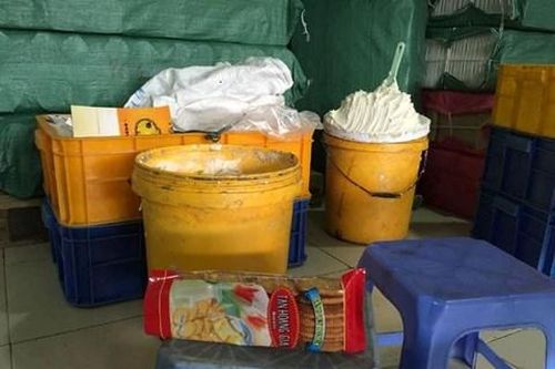 Cà Mau phát hiện 140 kg kem trộn không rõ nguồn gốc