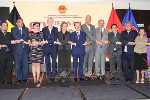 Gắn kết tình hữu nghị giữa Việt Nam với Bỉ, Luxembourg và EU