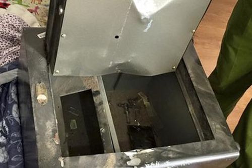 Cảnh giác với thủ đoạn trộm két sắt trong nhà dân