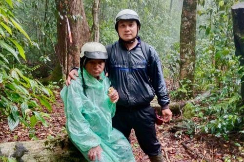 Kỳ tích: Cụ ông 78 tuổi sống sót sau 6 ngày lạc ở rừng sâu