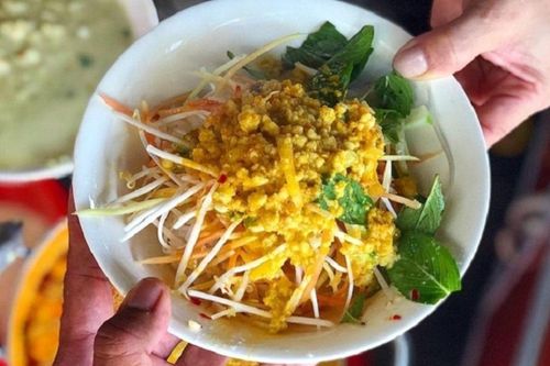 3 món bún nghe lạ tai khiến khách Tây phát cuồng