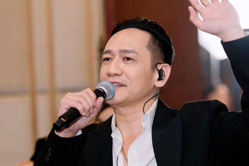 Chuyện gì đang xảy ra với Duy Mạnh sau màn 'khẩu chiến' Khánh Phương?