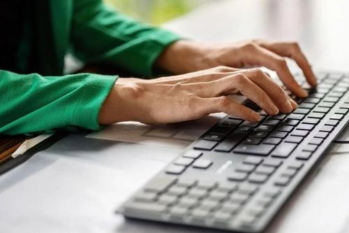 90% dân công nghệ làm việc với AI mỗi ngày