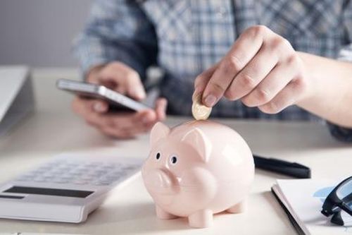 Phải có bao nhiêu tiền thì mới gửi tiết kiệm được?