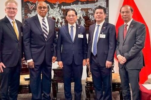 Bộ trưởng Nguyễn Hồng Diên tháp tùng Chủ tịch nước Lương Cường trong các hoạt động tại Hoa Kỳ