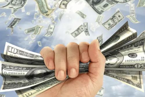 Các quỹ ETF đầu tư vào Việt Nam bị rút ròng nhiều nhất khu vực