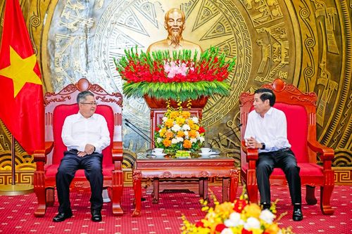Bí thư Tỉnh ủy Nguyễn Văn Gấu tiếp lãnh đạo Tập đoàn Goertek