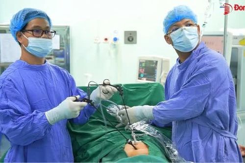 Mổ ít xâm lấn: Đủ đường lợi cho bệnh nhân