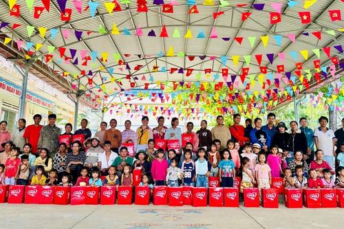 Gia Lai: 1.500 trẻ em có hoàn cảnh đặc biệt được nhận quà Trung thu