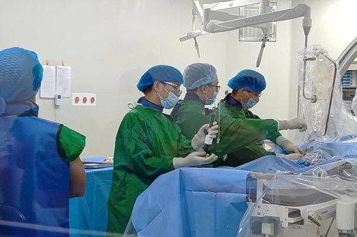 Lâm Đồng triển khai can thiệp tim mạch kỹ thuật hiện đại