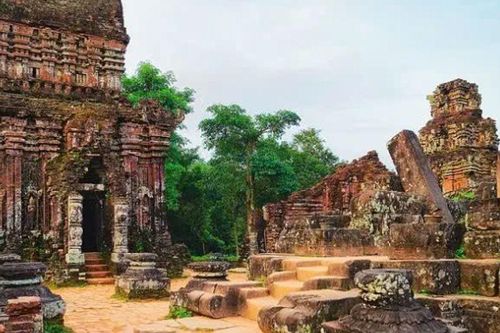 Khám phá Thánh địa Mỹ Sơn: Viên ngọc lịch sử và kiến trúc Chăm Pa tại Đà Nẵng