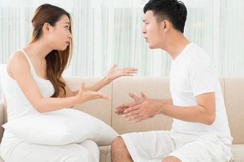 Phát hiện chồng ngoại tình với 5 người, tôi viết đơn ly hôn: Nghe mẹ chồng nói 1 câu khiến tôi thầm cảm ơn anh
