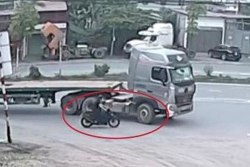 Thư ngỏ của Công an TPHCM kêu gọi đẩy lùi TNGT do điểm mù của phương tiện gây ra