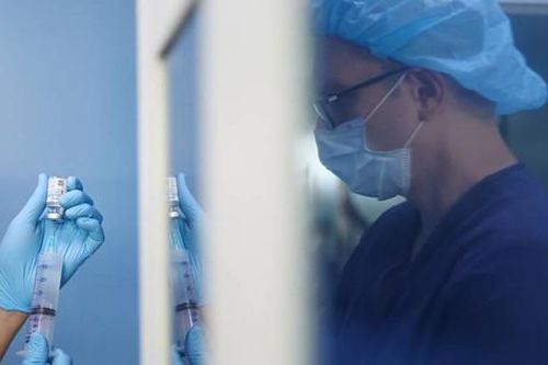 Nga sắp triển khai vaccine ung thư cá nhân hóa