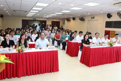 Đồng hành cùng hộ kinh doanh trong kỷ nguyên số: Biến thách thức thành cơ hội