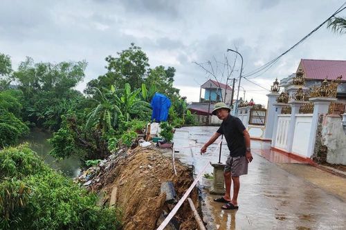 Thanh Hóa: Nỗi lo của gần 500 nhân khẩu ở khe Chậm