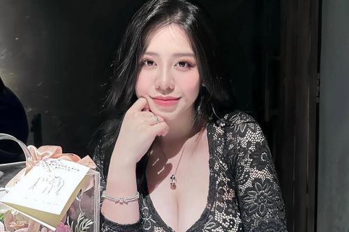 Cuộc sống trái ngược của 2 ái nữ nhà đại gia Minh Nhựa