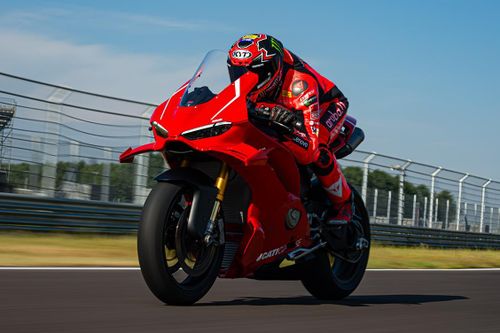 Siêu môtô Ducati Panigale V4 R hoàn toàn mới mạnh 240,5 mã lực