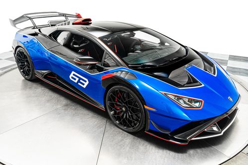 'Bóc giá' siêu xe Lamborghini Huracan STJ rao bán gần 800.000 USD