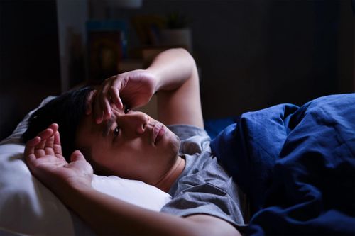 Dấu hiệu xuất hiện vào buổi tối cho thấy gan bất ổn