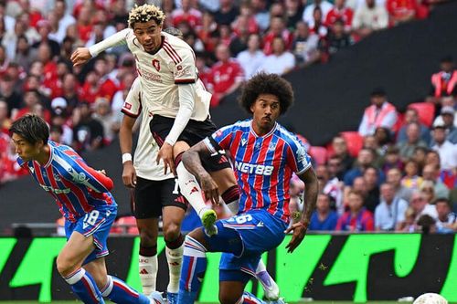 Bốc thăm vòng 4 Cúp Liên đoàn Anh: Arsenal, Liverpool cẩn trọng, Tottenham đại chiến Newcastle