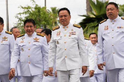 Nội các Thái Lan có 36 thành viên, đảm nhiệm 41 vị trí
