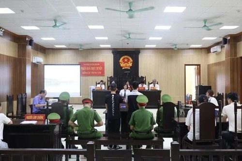 Thanh Hóa: Hai bố con lĩnh án về tội giết người