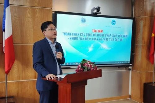 Xây dựng cấu trúc hệ thống pháp luật Việt Nam theo hướng hiện đại, tinh gọn