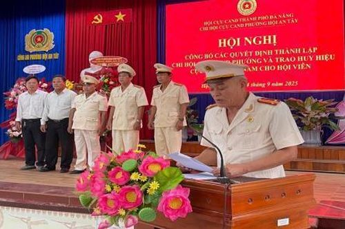 Công bố Quyết định thành lập Chi hội Cựu Công an nhân dân phường Hội An Tây