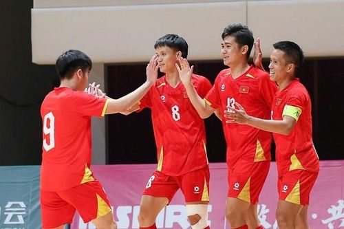 Futsal Việt Nam toàn thắng, lấy vé vào VCK futsal châu Á 2026