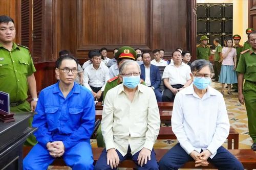 Vụ án Vinafood II: Bị cáo Đinh Trường Chinh lãnh 13 năm tù, phải nộp lại 970 tỷ đồng