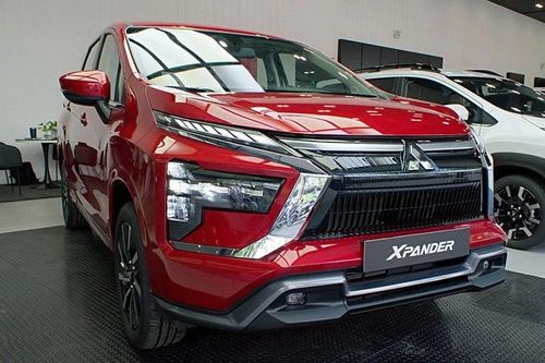 Mitsubishi Xpander 2025 từ 659 triệu đồng, 'bằng xương bằng thịt' tại đại lý