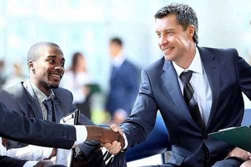 Đề nghị bỏ quy định tạm hoãn xuất cảnh với chủ sở hữu hưởng lợi