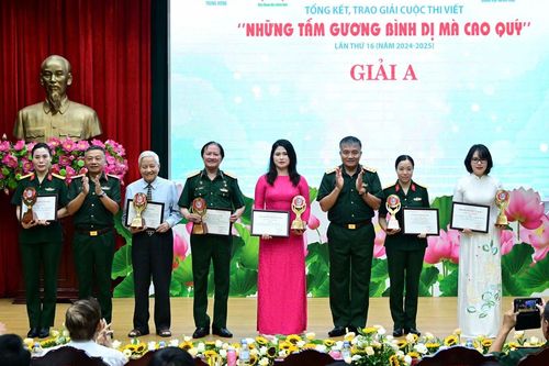 Tác phẩm về tướng Nguyễn Huy Hiệu thắng giải