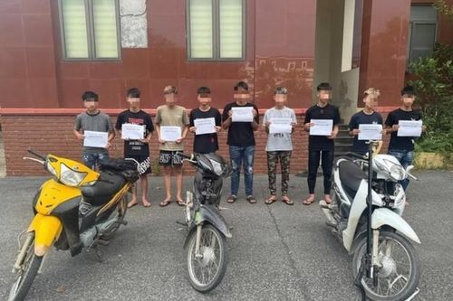 Nhóm thanh, thiếu niên mang hung khí đuổi đánh nhau khiến 3 người thương vong