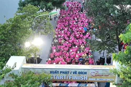 Run For Love 2025: Khi những bước chân thắp sáng mùa Thu Hà Nội