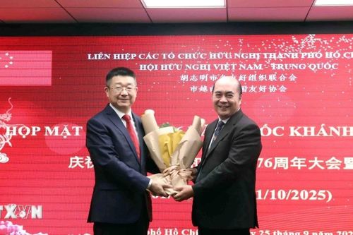 Đẩy mạnh giao lưu và kết nối, vun đắp tình hữu nghị Việt Nam-Trung Quốc